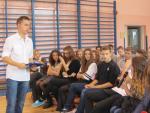 okragly_stol_2013_5_t1.jpg