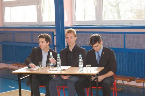 szkola_debat_2014_2.jpg