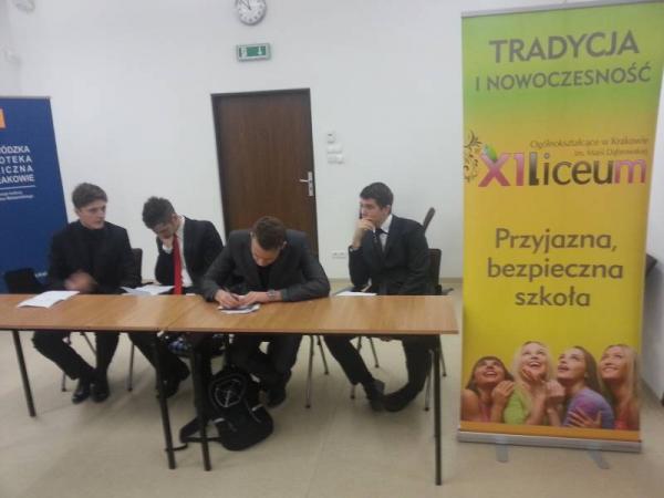 debata_4_2014_1.jpg