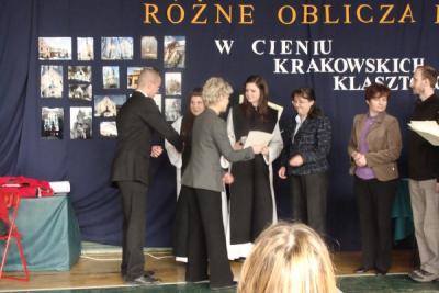rozne_oblicz_4_15.jpg